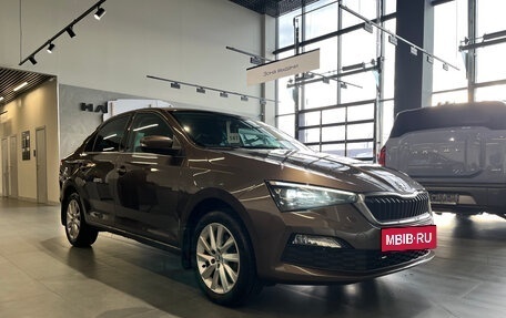 Skoda Rapid II, 2021 год, 1 549 000 рублей, 2 фотография