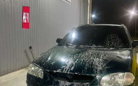 Mazda 323, 2000 год, 300 000 рублей, 1 фотография