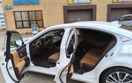 Lexus ES VII, 2021 год, 4 600 000 рублей, 6 фотография