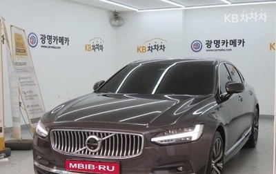 Volvo S90 II рестайлинг, 2022 год, 4 055 000 рублей, 1 фотография