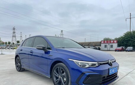 Volkswagen Golf VIII, 2021 год, 2 568 000 рублей, 7 фотография