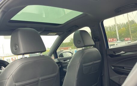 Volkswagen Golf VIII, 2021 год, 2 568 000 рублей, 18 фотография