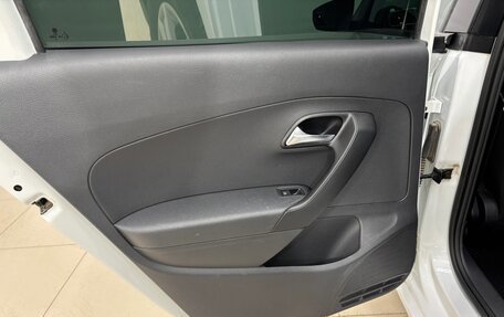 Volkswagen Polo VI (EU Market), 2019 год, 1 300 000 рублей, 14 фотография