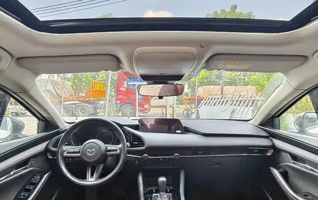 Mazda 3, 2022 год, 2 100 000 рублей, 5 фотография