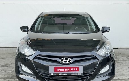 Hyundai i30 II рестайлинг, 2012 год, 853 000 рублей, 2 фотография