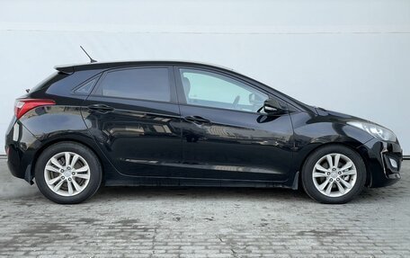 Hyundai i30 II рестайлинг, 2012 год, 853 000 рублей, 3 фотография