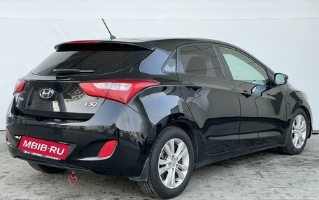 Hyundai i30 II рестайлинг, 2012 год, 853 000 рублей, 5 фотография