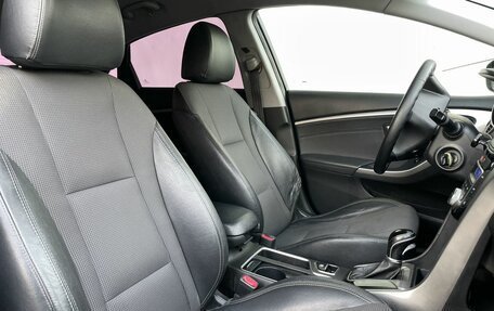 Hyundai i30 II рестайлинг, 2012 год, 853 000 рублей, 25 фотография