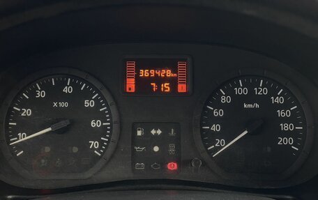 Renault Logan I, 2009 год, 200 000 рублей, 13 фотография