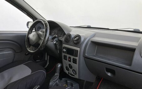 Renault Logan I, 2009 год, 200 000 рублей, 14 фотография