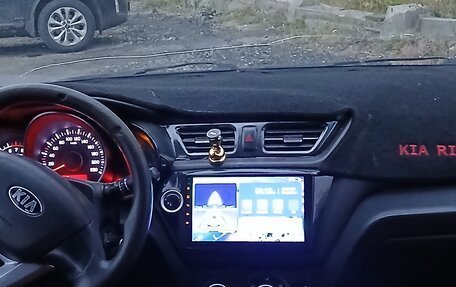 KIA Rio III рестайлинг, 2013 год, 1 фотография