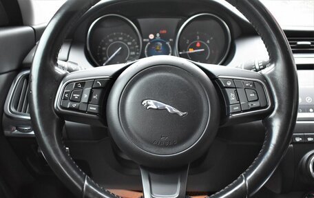 Jaguar E-Pace, 2018 год, 2 959 000 рублей, 22 фотография