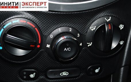 Hyundai Solaris II рестайлинг, 2013 год, 799 900 рублей, 12 фотография