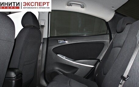 Hyundai Solaris II рестайлинг, 2013 год, 799 900 рублей, 15 фотография
