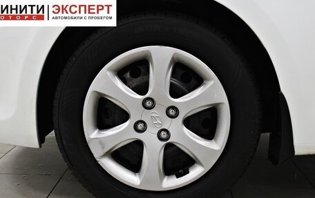 Hyundai Solaris II рестайлинг, 2013 год, 799 900 рублей, 16 фотография