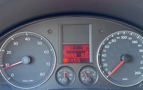 Volkswagen Jetta VI, 2009 год, 680 000 рублей, 13 фотография