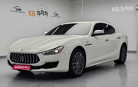 Maserati Ghibli, 2022 год, 4 550 000 рублей, 1 фотография
