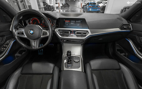 BMW 3 серия, 2020 год, 3 970 000 рублей, 8 фотография