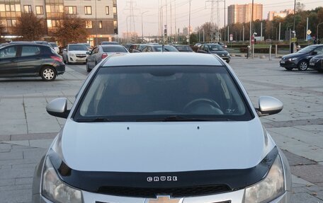 Chevrolet Cruze II, 2010 год, 539 000 рублей, 11 фотография