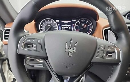 Maserati Ghibli, 2022 год, 4 550 000 рублей, 9 фотография