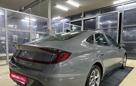 Hyundai Sonata VIII, 2020 год, 2 300 000 рублей, 4 фотография