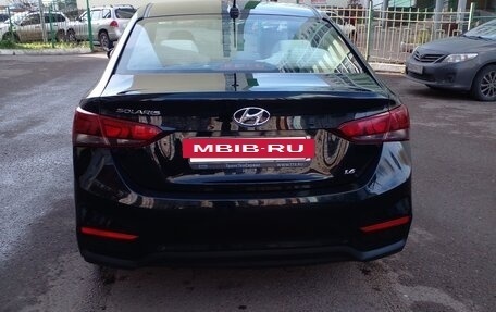 Hyundai Solaris II рестайлинг, 2018 год, 1 300 000 рублей, 2 фотография