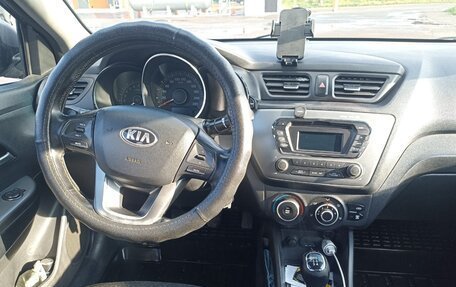 KIA Rio III рестайлинг, 2015 год, 760 000 рублей, 5 фотография