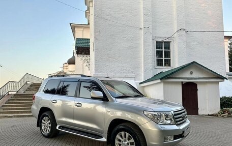 Toyota Land Cruiser 200, 2009 год, 2 750 000 рублей, 3 фотография