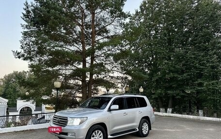 Toyota Land Cruiser 200, 2009 год, 2 750 000 рублей, 7 фотография