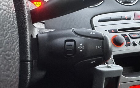 Peugeot 308 II, 2009 год, 390 000 рублей, 22 фотография