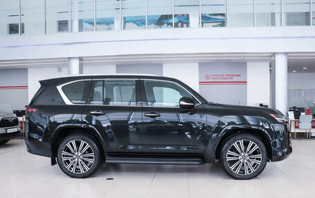 Lexus LX, 2023 год, 18 900 000 рублей, 11 фотография