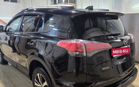 Toyota RAV4, 2018 год, 2 250 000 рублей, 5 фотография