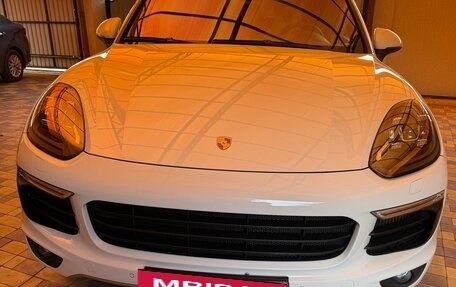 Porsche Cayenne III, 2015 год, 4 800 000 рублей, 2 фотография