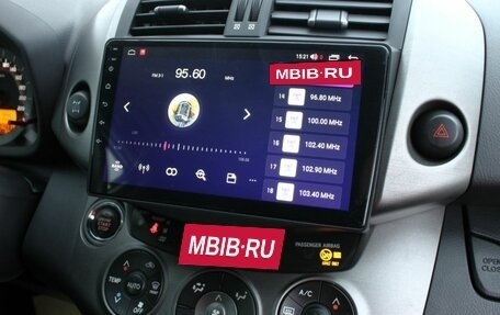 Toyota RAV4, 2010 год, 1 655 000 рублей, 18 фотография