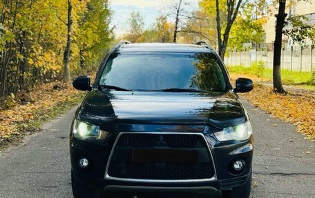 Mitsubishi Outlander III рестайлинг 3, 2010 год, 1 145 000 рублей, 4 фотография