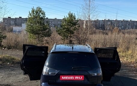Mitsubishi Outlander III рестайлинг 3, 2010 год, 1 145 000 рублей, 12 фотография