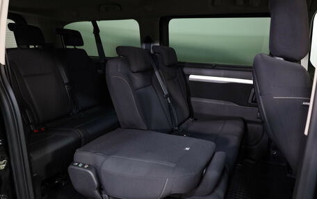 Peugeot Traveller I, 2021 год, 2 999 000 рублей, 25 фотография
