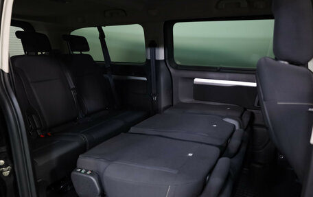 Peugeot Traveller I, 2021 год, 2 999 000 рублей, 27 фотография