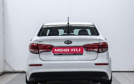 KIA Rio III рестайлинг, 2016 год, 1 100 000 рублей, 4 фотография