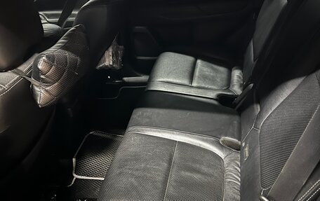 Mitsubishi Outlander III рестайлинг 3, 2015 год, 1 400 000 рублей, 10 фотография