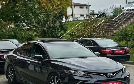 Toyota Camry, 2023 год, 3 335 000 рублей, 1 фотография