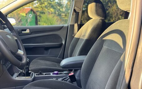 Ford Focus II рестайлинг, 2006 год, 580 000 рублей, 24 фотография