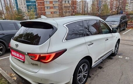 Infiniti QX60 I рестайлинг, 2017 год, 2 450 000 рублей, 25 фотография