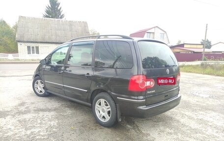 Volkswagen Sharan I рестайлинг, 2007 год, 799 000 рублей, 3 фотография