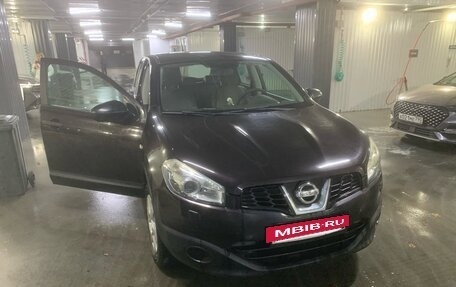 Nissan Qashqai, 2010 год, 950 000 рублей, 2 фотография