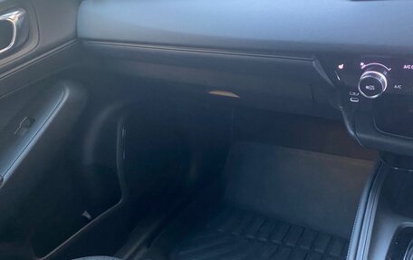 Honda Vezel, 2024 год, 2 750 000 рублей, 5 фотография