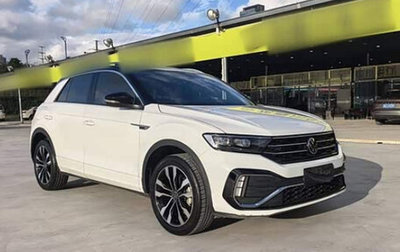 Volkswagen T-Roc I, 2021 год, 1 570 000 рублей, 1 фотография