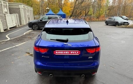 Jaguar F-Pace, 2018 год, 2 920 000 рублей, 8 фотография