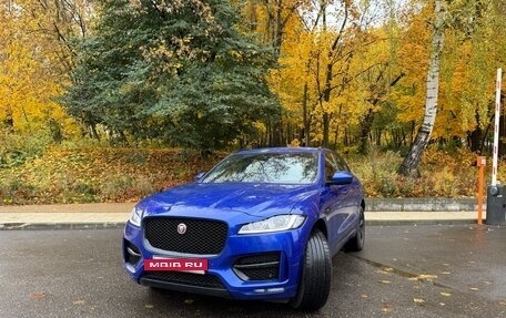 Jaguar F-Pace, 2018 год, 2 920 000 рублей, 14 фотография