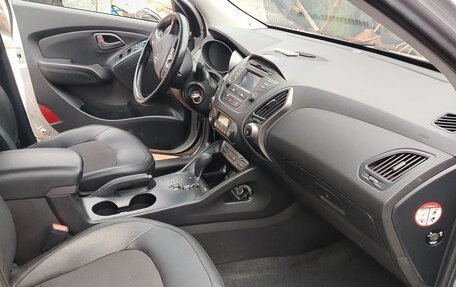 Hyundai ix35 I рестайлинг, 2014 год, 1 270 000 рублей, 10 фотография